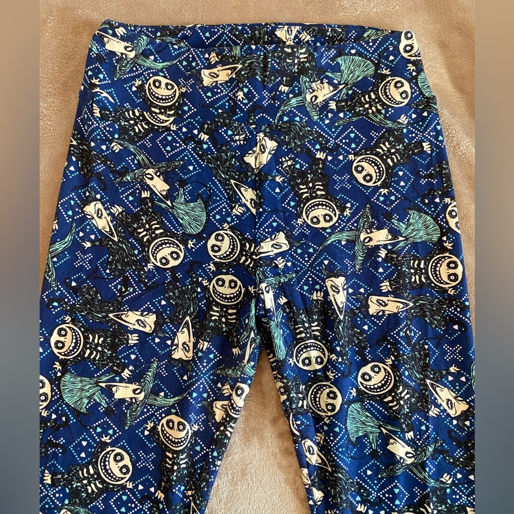 One Size nightmare before christmas LulaRoe Leggings